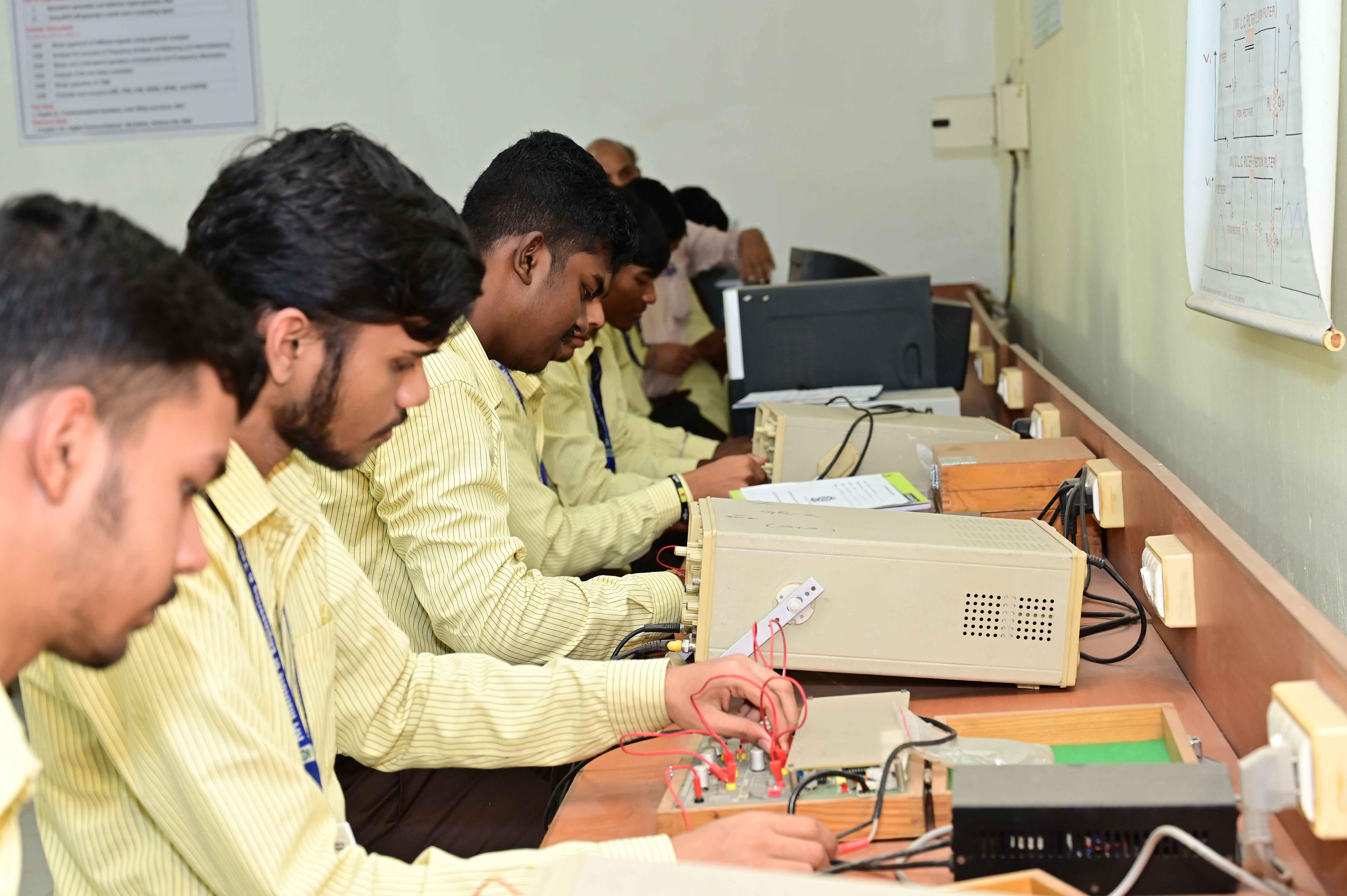 NMIET Class Room & Labs photo 4